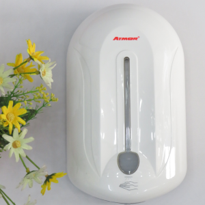 Máy xịt cồn Atmor dùng pin hay dùng điện tốt hơn?