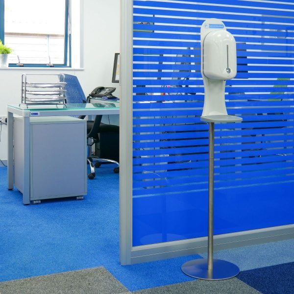 Máy xị cồn chân đứng