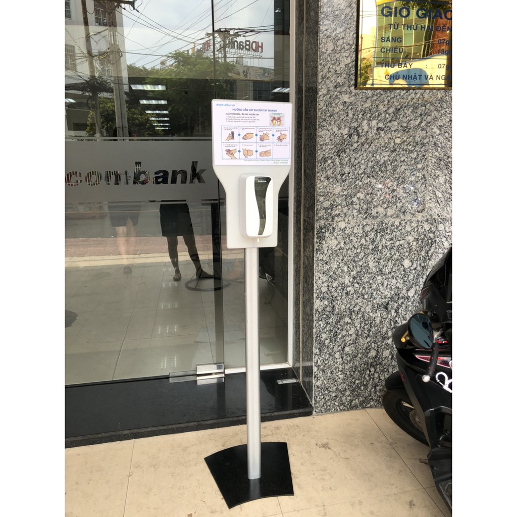 máy xịt cồn chân đứng